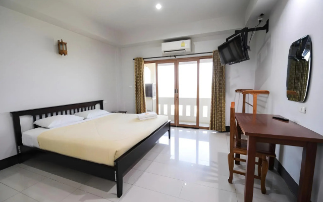 Amorn Sukhothai Hotel