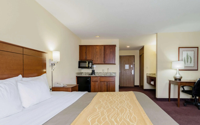 Quality Inn & Suites Colby