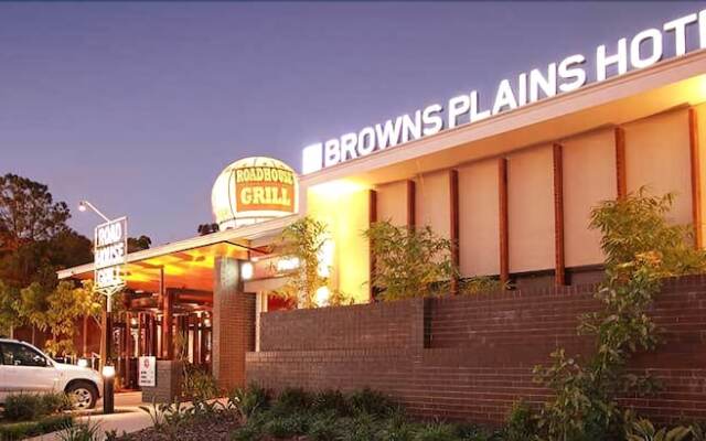 Browns Plains Hotel вид на фасад