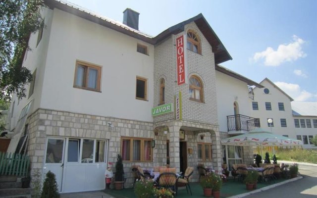 Guesthouse Javor in Zabljak, Montenegro from 85$, photos, reviews - zenhotels.com hotel front