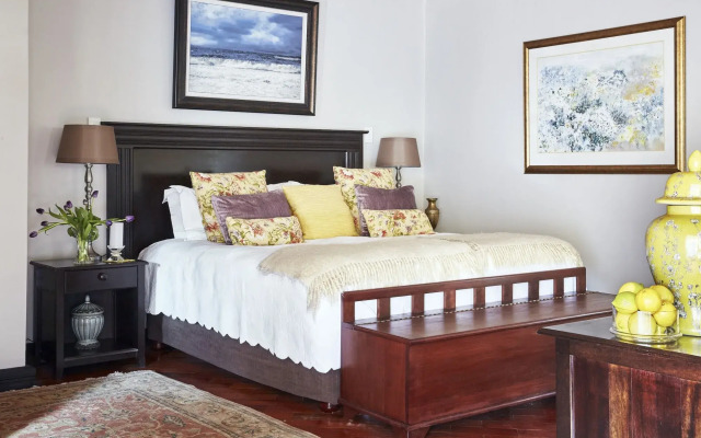 Prana Lodge