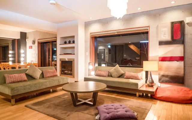 Yuuki Toride Chalet