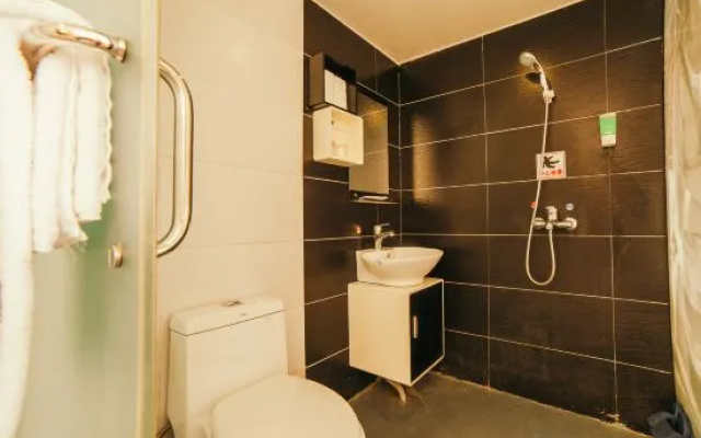 Yami Chain Hotel (Changde Wuling Pavilion)