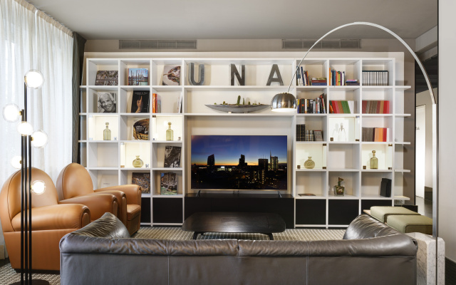 Отель Unahotels Century Milano