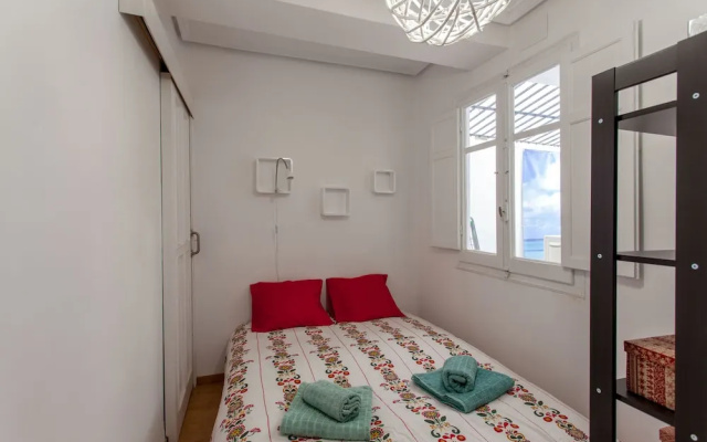 Apartment in the old town with terrace