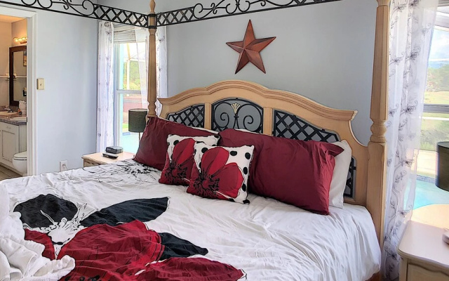 Indian Ridge Oaks Four-bedroom