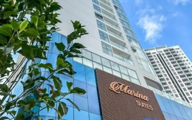 Center-Beach & Stadium View–2BR- 3 beds- Fast WiFi