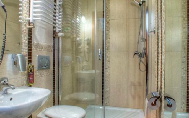 Hotel CARPATIA Bieszczadzki Gościniec