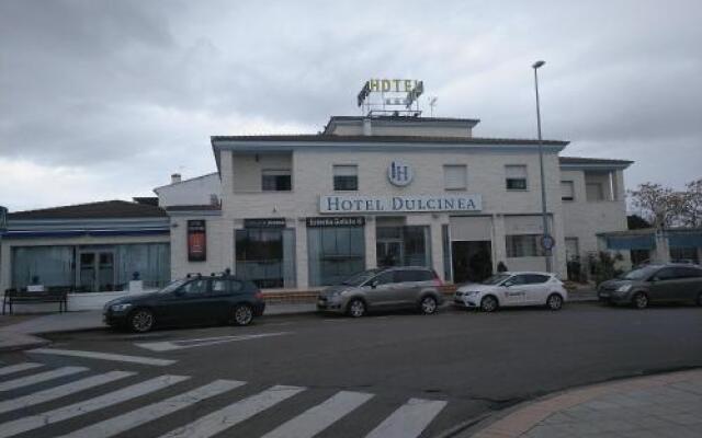 Hotel Dulcinea Альмендралехо вид на фасад