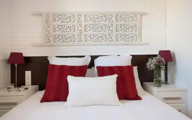 Enjoybcn Gaudi Apartments