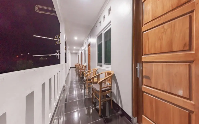 RedDoorz @ Hotel Arwana Tugu Puncak