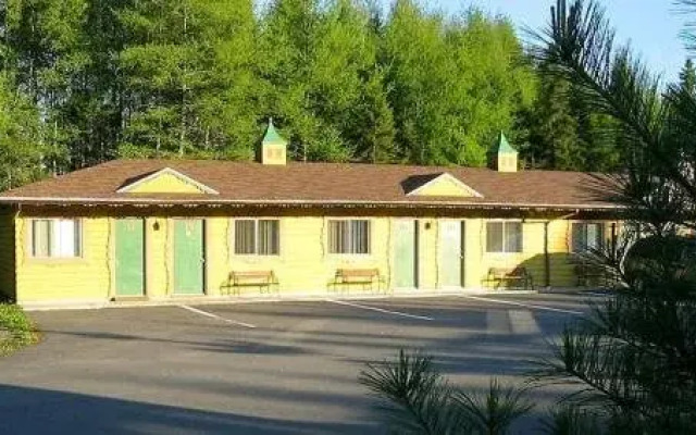 Les Jardins Inn