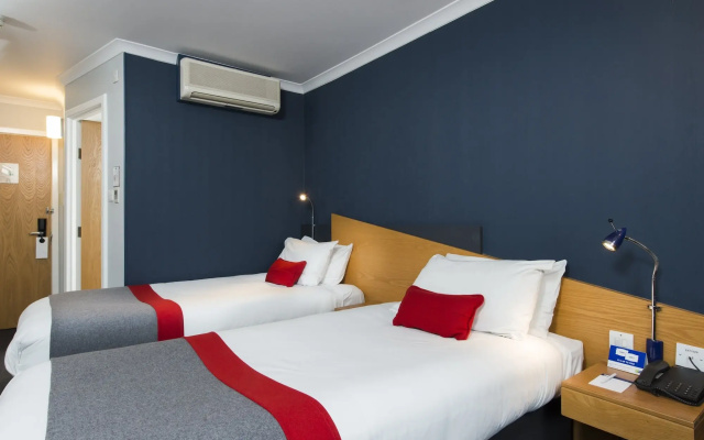 Holiday Inn Express Birmingham - Oldbury by IHG