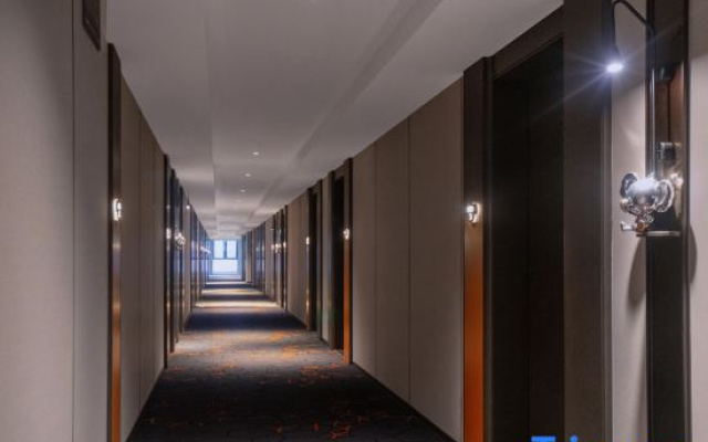 Hotel V Doaland, Leiyang and Xingcheng Plaza