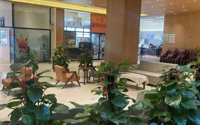 HuWan  JinHe Hotel
