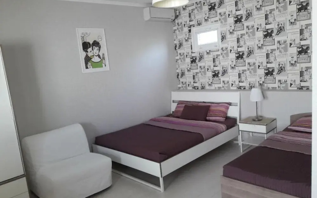 Hotel Morskaya 250
