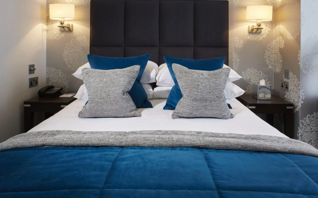 Mandolay Hotel Guildford