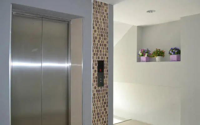 Eiam Mongkol Service Apartment