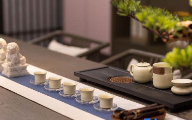 "Moshang Elegant Hotel (Wuhai Haibowan District Government Branch