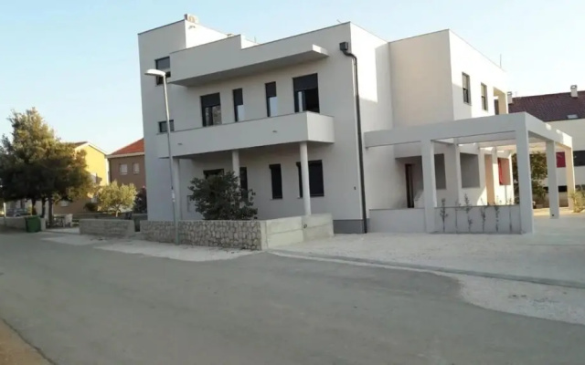 Mari - Close to the sea & Parking - A3