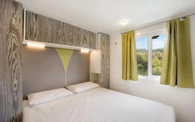 Bungalow Alloro 166