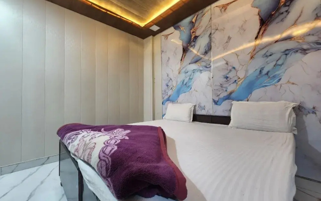 Hotel Saini Home Stay