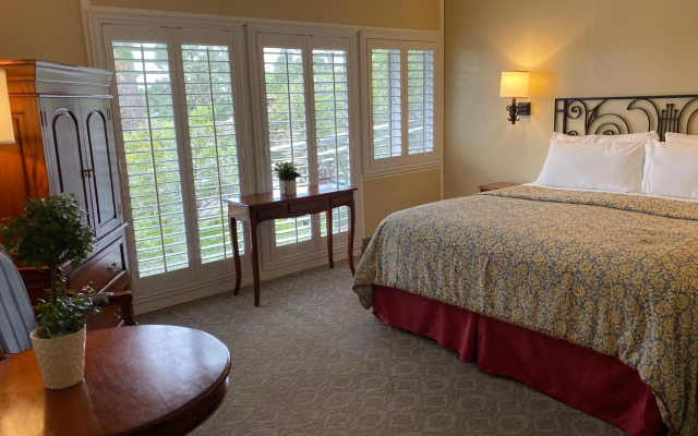 Normandy Inn