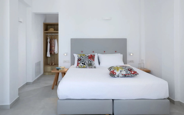 Aperanto Suites