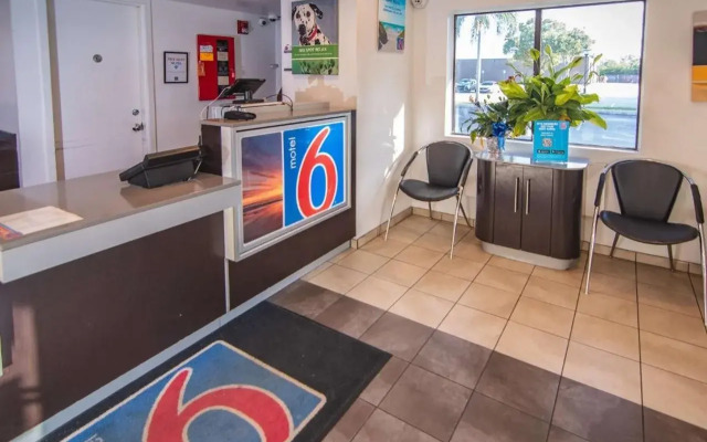 Motel 6 Ft. Pierce, FL, Fort Pierce