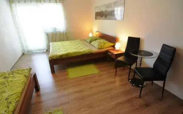 Villa Gold