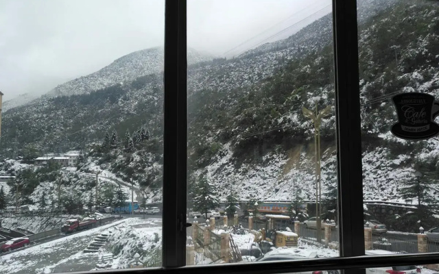 James Joyce Coffetel·Kangding Ganzi Tibetan Autonomous Prefecture Court
