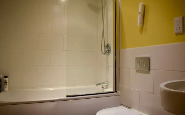 2 Bedroom Bethnal Green Apartment