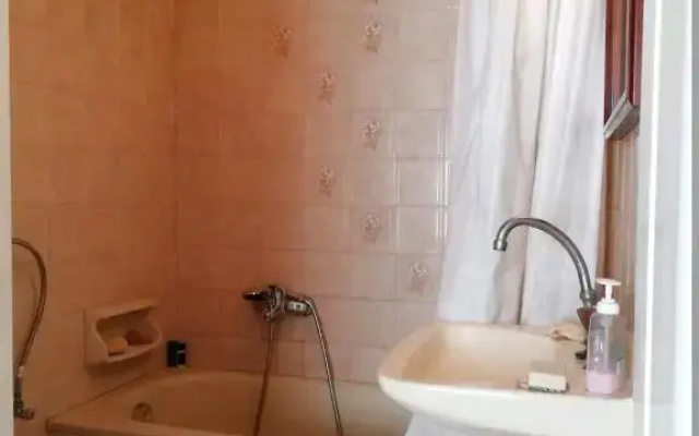 Nicola's House