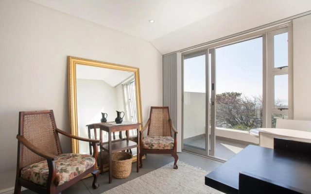 20AB Belladonna Apartments
