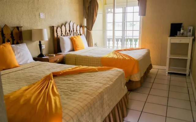 Hotel Petén