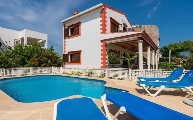 Villa Tortugas Charming House With Views