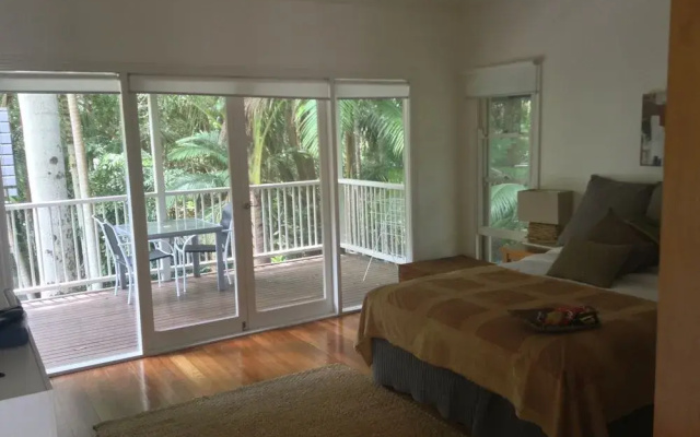Leiola Retreat