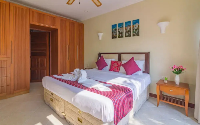 2 Bed Majestic Villa Near Beach