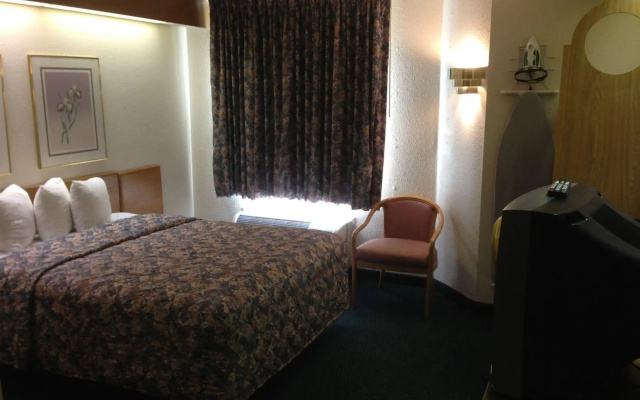 Economy Inn Brunswick