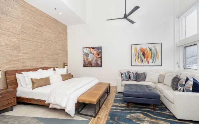 Bear Creek Lodge 411 4 Bedroom Condo by Alpine Lodging Telluride