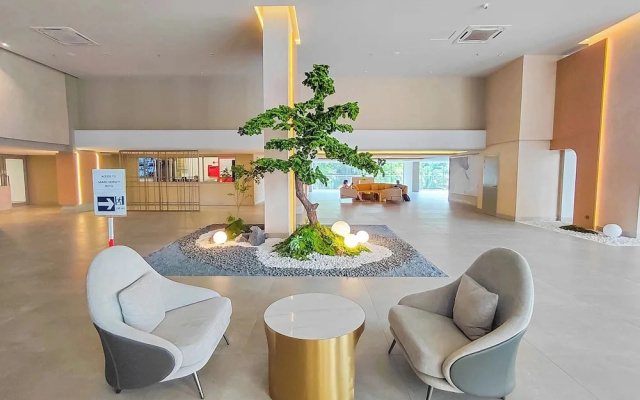 Dorsett Waterfront Subang by Manhattan
