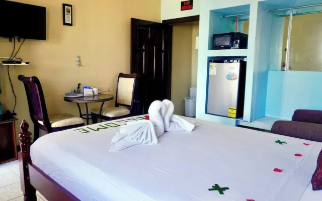 See Belize Tranquil Sea View Studio With