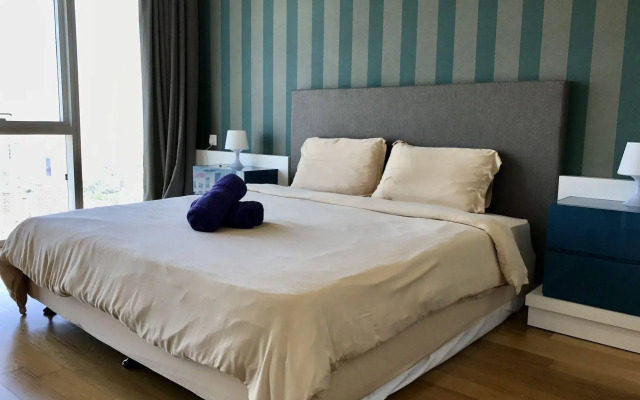 The Platinum Suites KLCC by Veedu Hauz