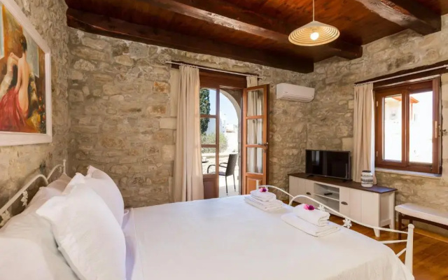 Ani Villa, authentic Cretan lifestyle, By ThinkVilla