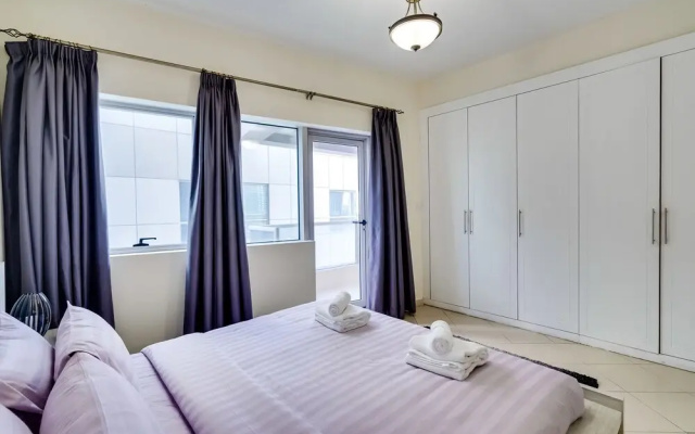 2 Bedroom Apartment Marina