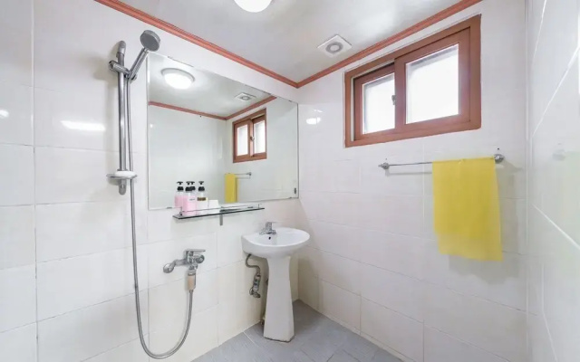 Yangmi Motel