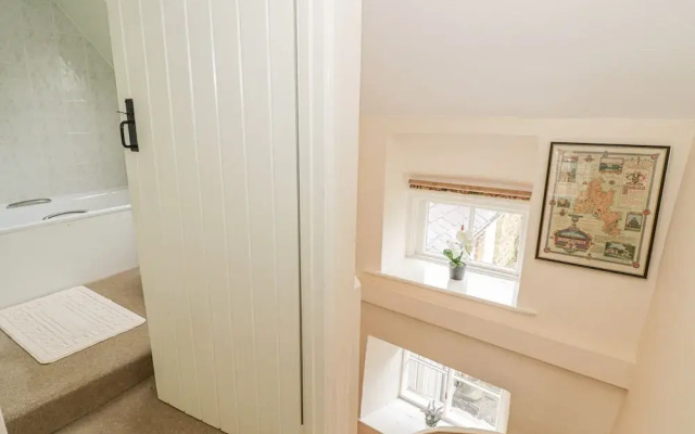 Spring Cottage