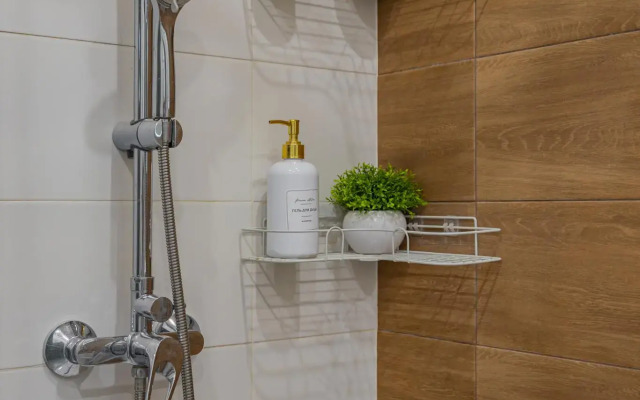 Квартира у метро спартак от  EVERE HOME