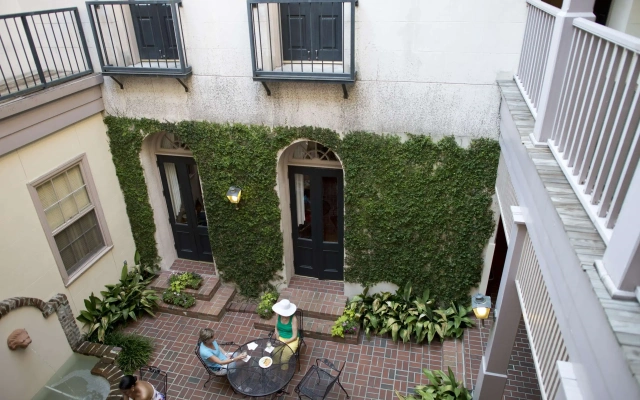 Kings Courtyard Inn