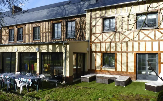 Townhouse Near Bay of Somme and Beaches